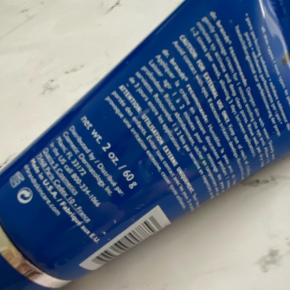 DR. BRANDT SKINCARE PoreDermabrasion™ Pore Perfect - Picture 4 of 4